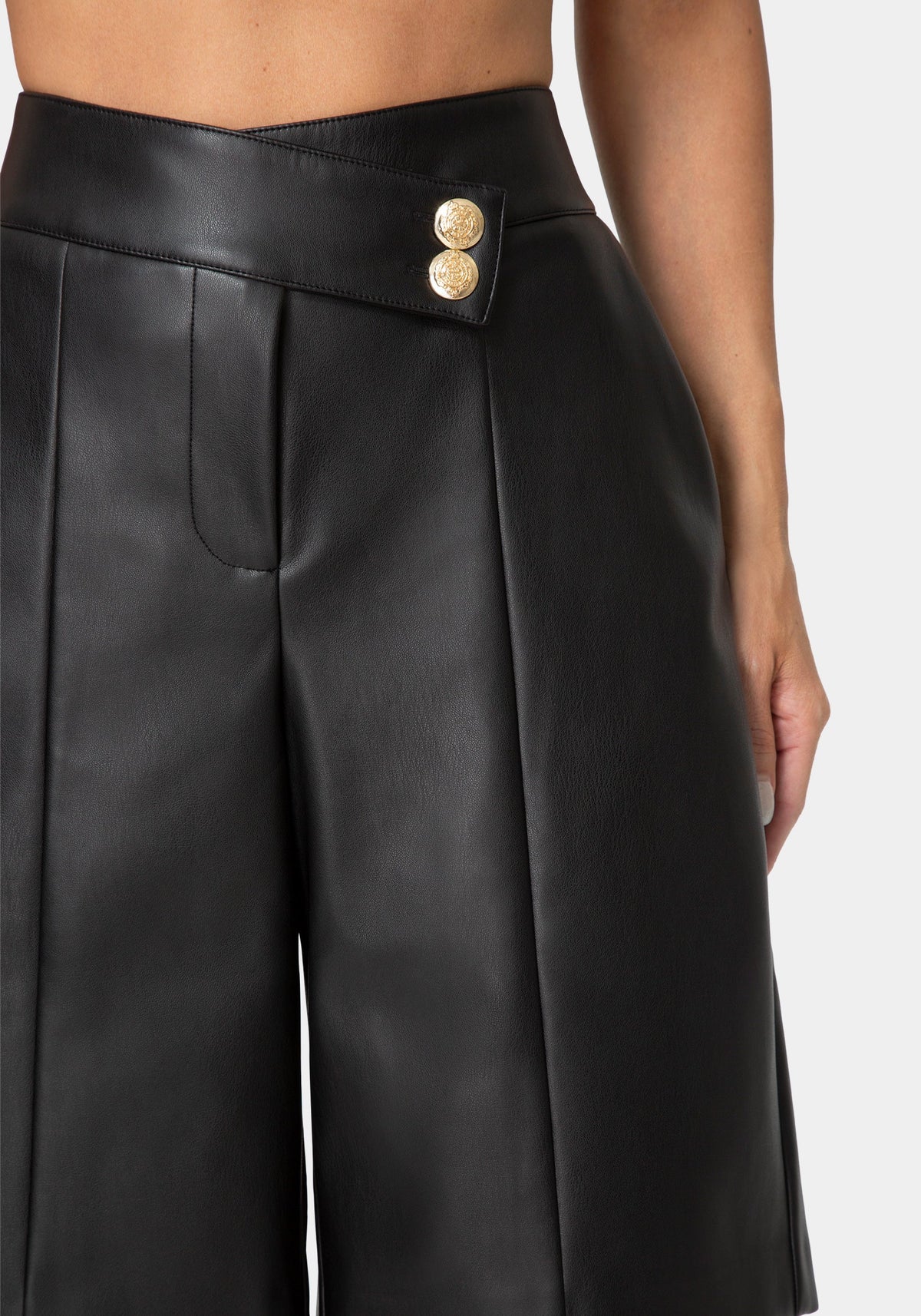 Vegan Leather Bermuda Pants Black - bebe