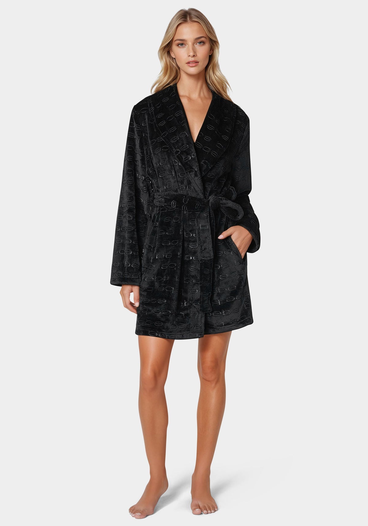 Debossed Plush Robe Black Beauty - bebe